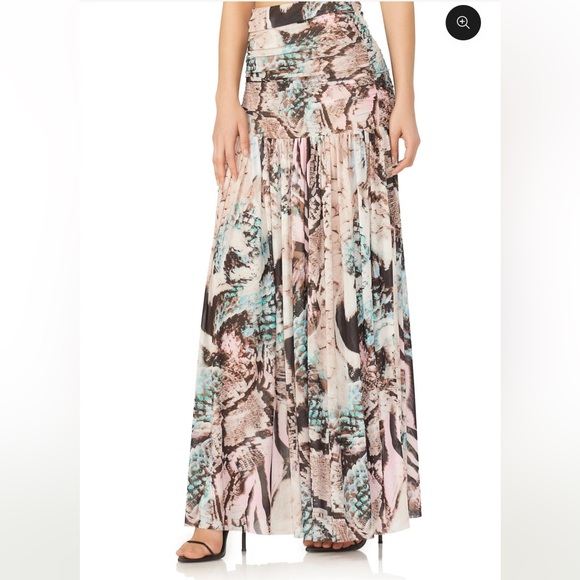 NWT AFRM - VAL MAXI SKIRT - AQUA MIXED ANIMAL - Picture 4 of 10